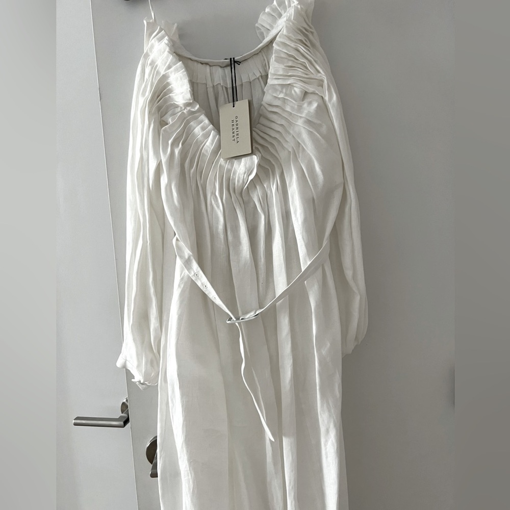 Gabriela Hearst Off the Shoulder white pleated dress